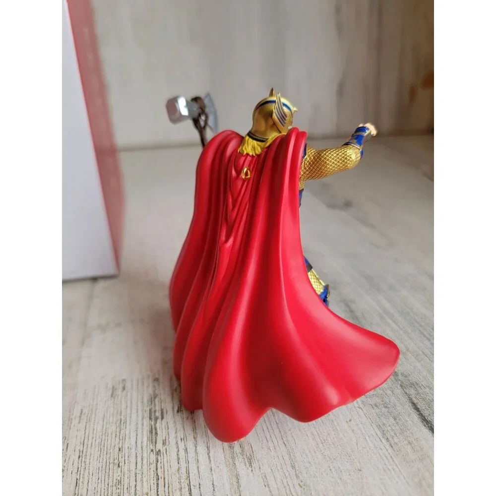 Hallmark thor love